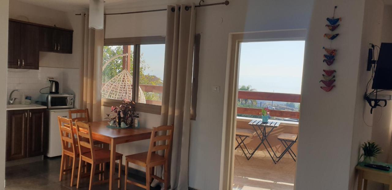 Zug Yonim Livnim Extérieur photo
