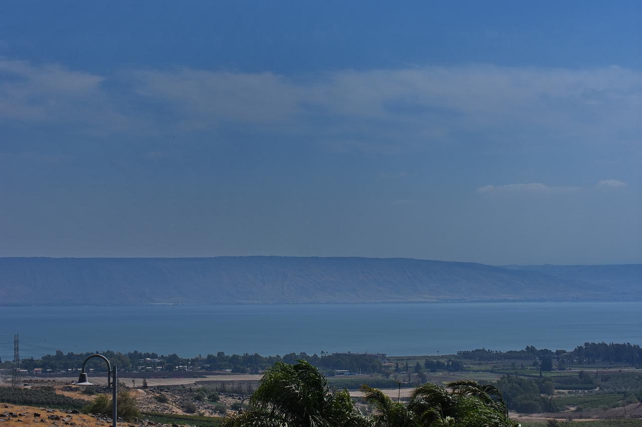 Zug Yonim Livnim Extérieur photo